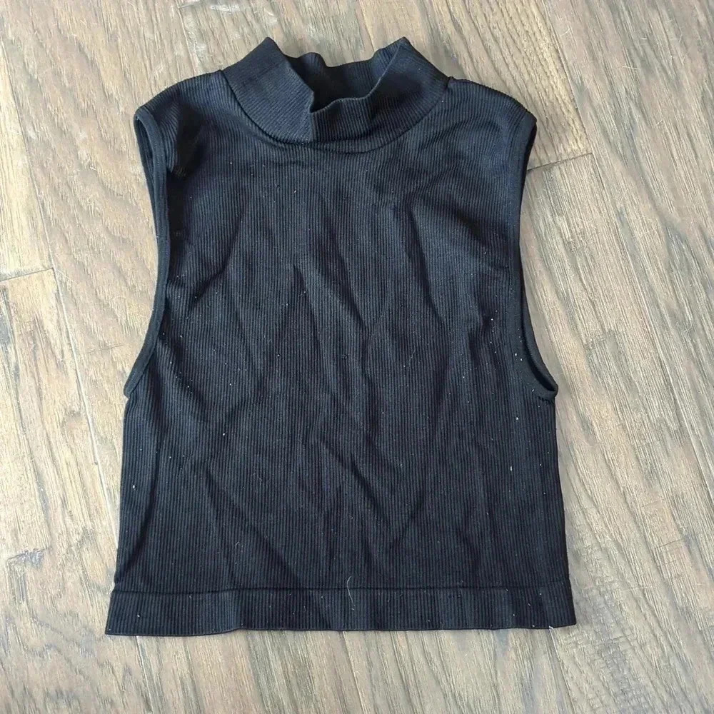 Stretchy  Top - Picture 2 of 6